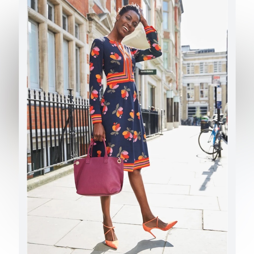 Boden Long Sleeve Knee Length Daisy Dress Navy Bloom